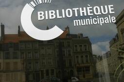 Une bibliothèque municipale