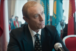 Capture de la bande annonce du Mage du kremlin (Jude Law)