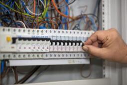 Coupure de courant sur un tableau éléctrique