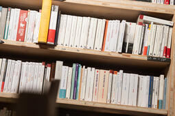 Bilan de la production de livres en 2025  un leger recul0.jpg