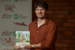 Alexandre Juza, lauréat du Prix Coup de Pouce Gulli des Premières Lectures 2026 pour J'ai toujours voulu un chien (Didier Jeunesse).