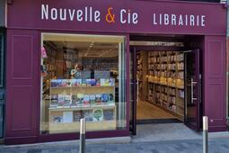 Devanture des nouveaux locaux de Nouvelle & Cie à Bois-Colombes