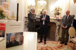 David Grossman recevant le prix Constantinople 2026
