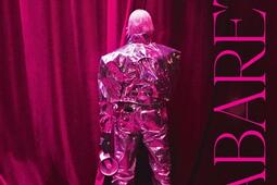 Cabarets  plumes paillettes et provocations_M Lafon_9782749962467.jpg