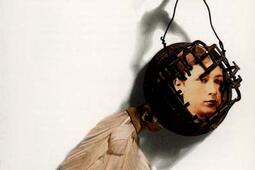 Dans un gant de fer Vol 1 La joue gauche_Bibliotheque Quebecoise_9782894061589.jpg