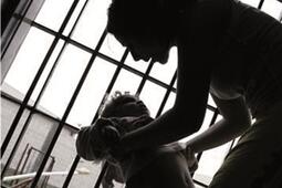 Des femmes en prison.jpg