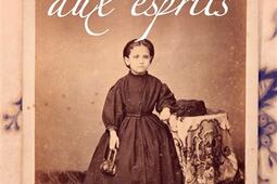 La maison aux esprits_Le Livre de poche_9782253038047.jpg