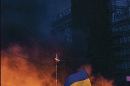 La nuit ukrainienne  une histoire intime de la r_Gallimard_9782073069856.jpg