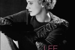 Lee Miller  musee dArt Moderne de Paris_Beauxarts editions_9791020410672.jpg