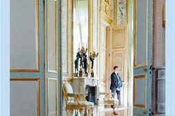 Les lieux de pouvoir  une histoire secrete et in_Perrin_9782262111984.jpg