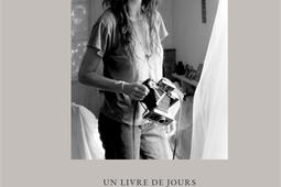 Un livre de jours_Gallimard_9782072994623.jpg
